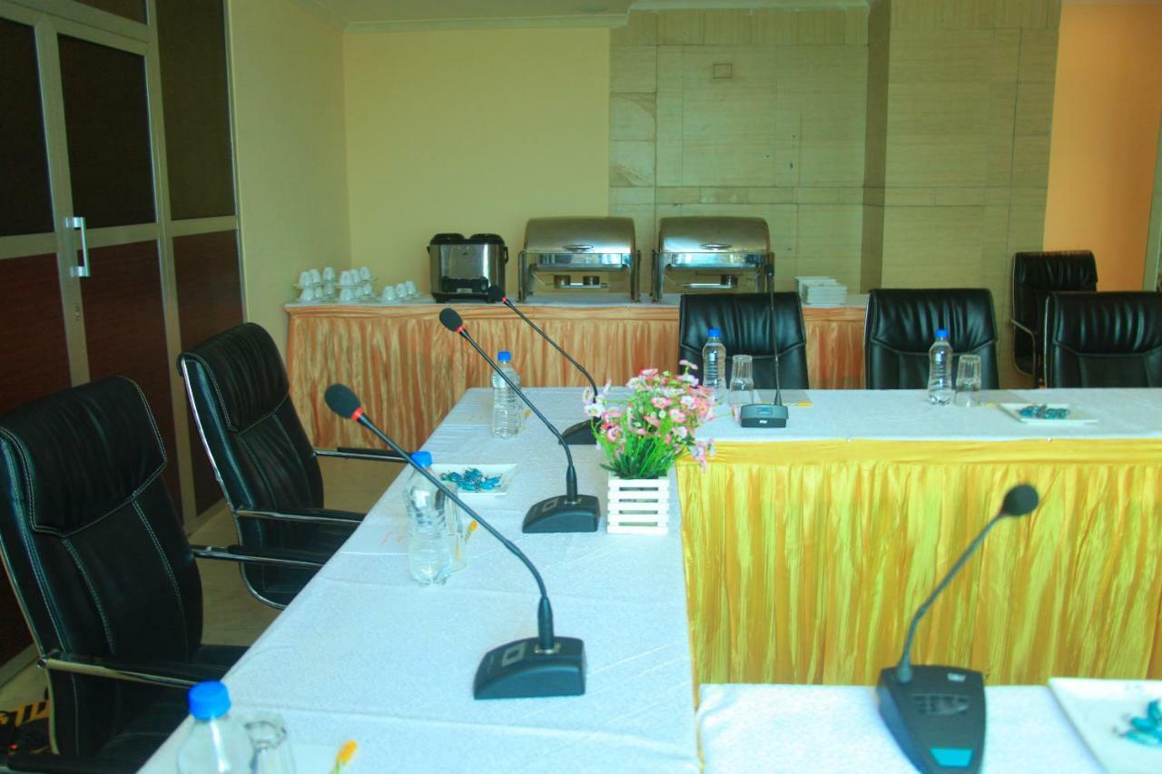ทิฟฟานี ไดมอนด์ โฮเต็ล อึมทวารา Hotel Mtwara ภายนอก รูปภาพ