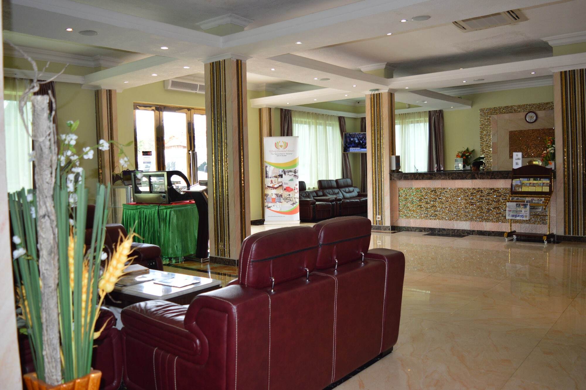 ทิฟฟานี ไดมอนด์ โฮเต็ล อึมทวารา Hotel Mtwara ภายนอก รูปภาพ