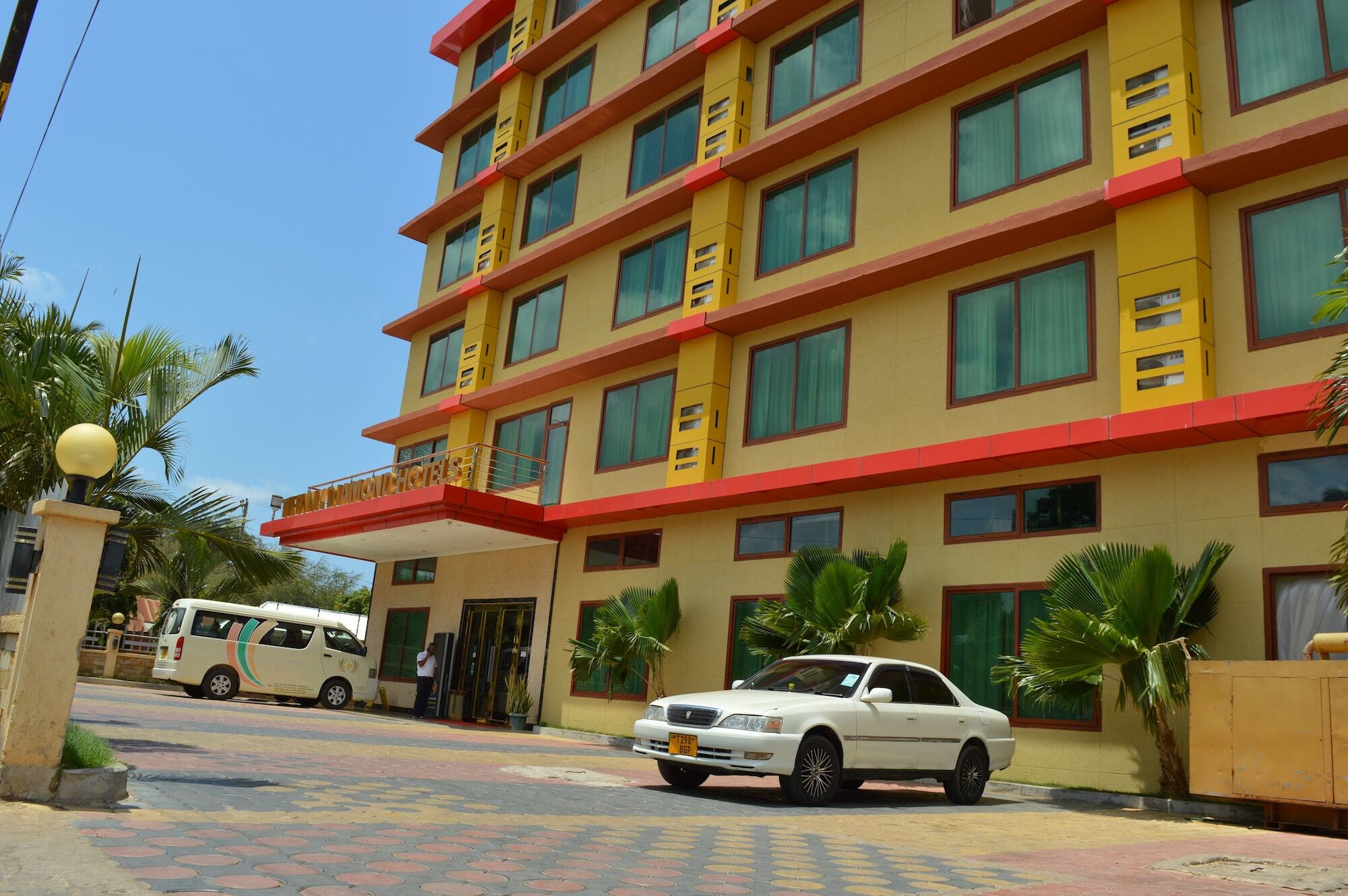 ทิฟฟานี ไดมอนด์ โฮเต็ล อึมทวารา Hotel Mtwara ภายนอก รูปภาพ